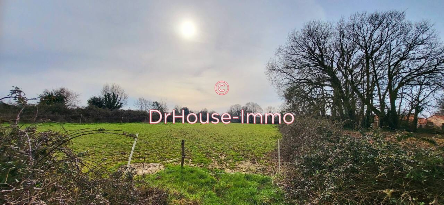 Terrain de 3 330 m² - Jard-sur-Mer (85520)