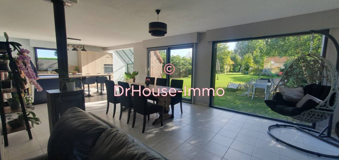 Maison 7 pièces de 188 m² - Tilloy-lez-Marchiennes (59870)