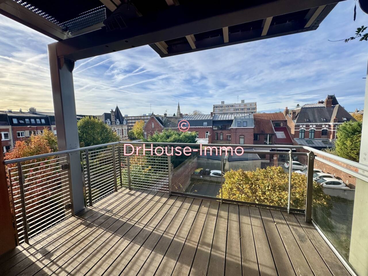 Appartement 3 pièces de 81 m² - Valenciennes (59300)