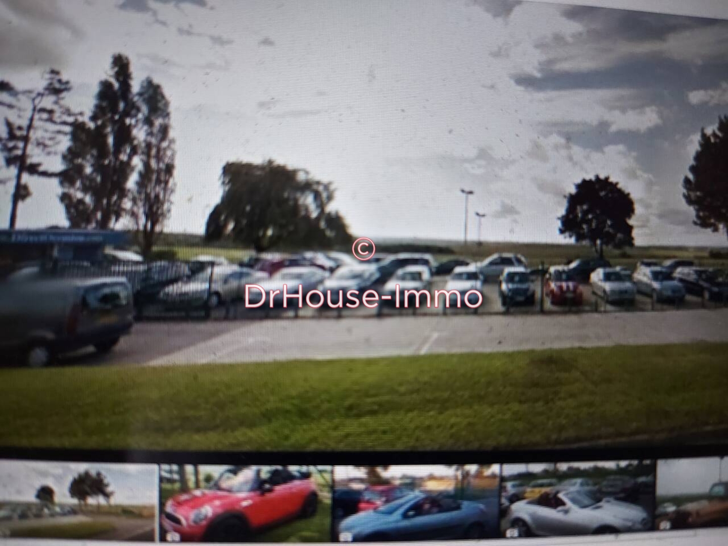 Commerce de 2 700 m² - Osny (95520)