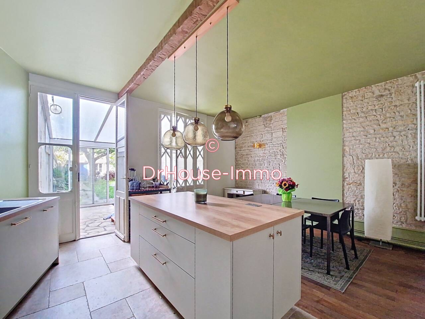 Maison 5 pièces de 158 m² - Niort (79000)