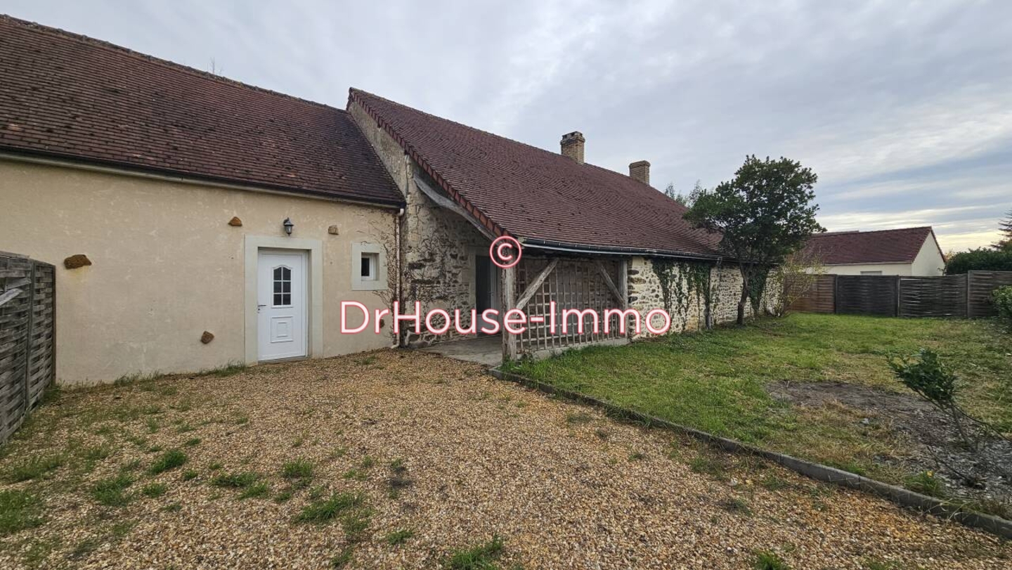 Maison 6 pièces de 185 m² - Guécélard (72230)