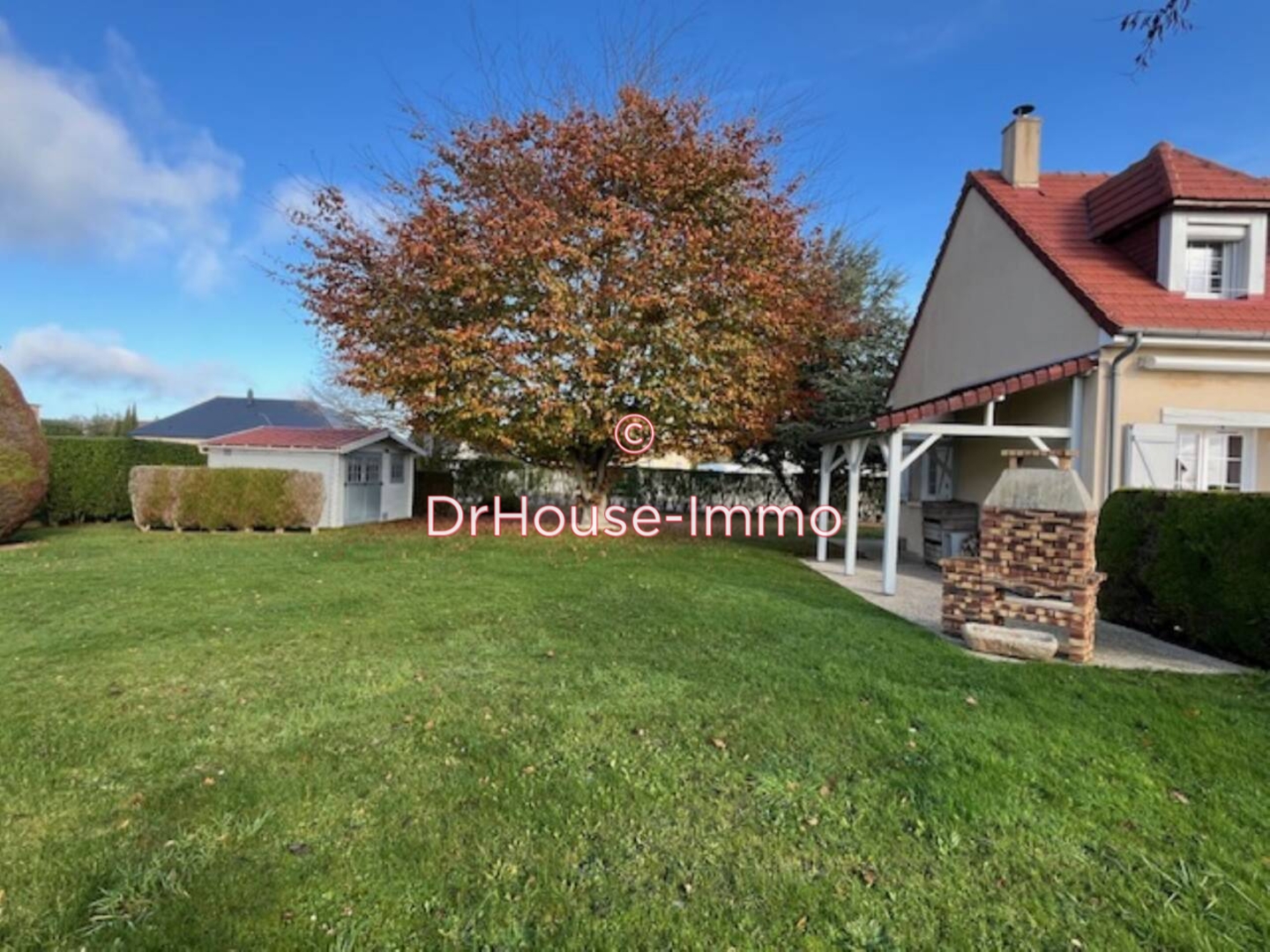 Maison 5 pièces de 103 m² - Sainte-Croix-sur-Mer (14480)