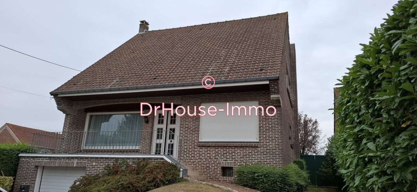 Maison 6 pièces de 132 m² - Bruay-la-Buissière (62700)