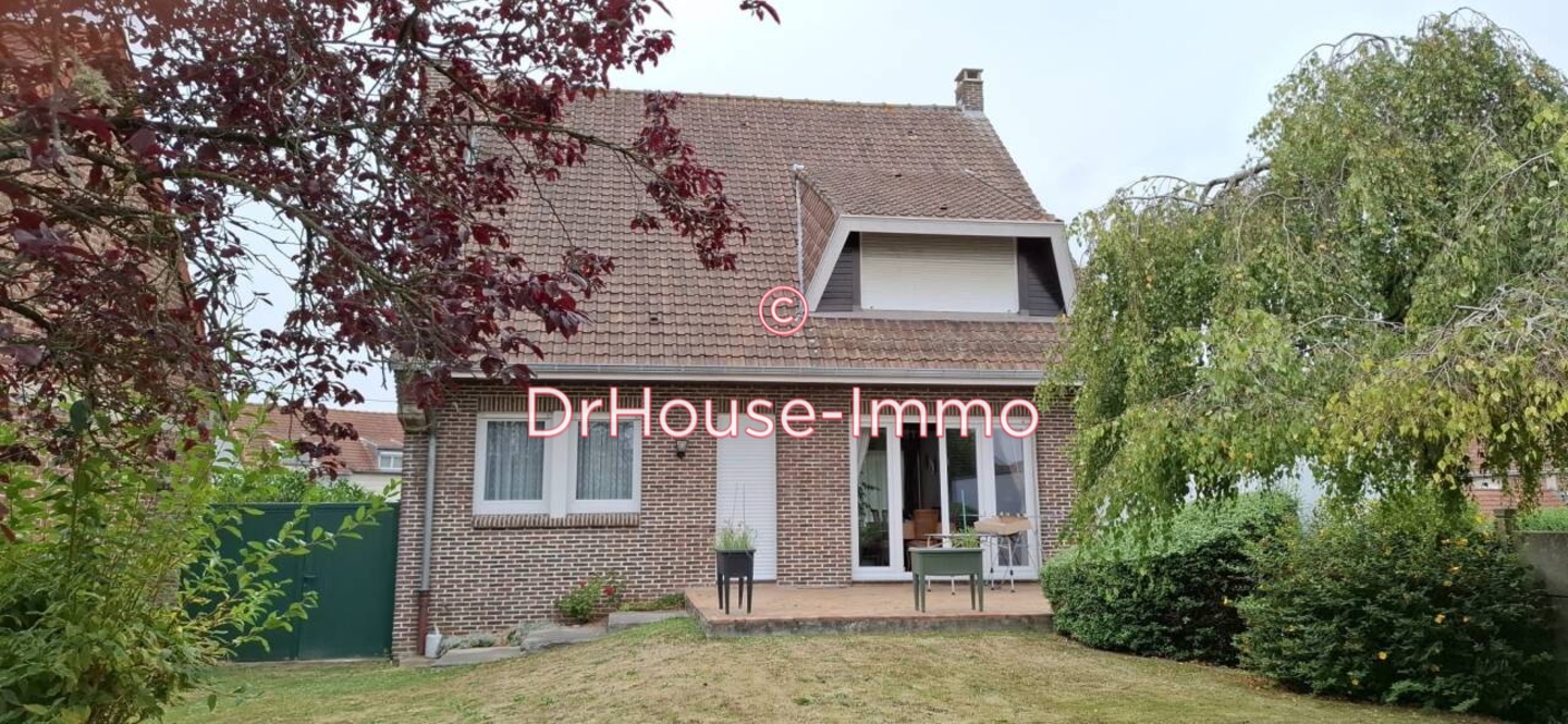 Maison 6 pièces de 132 m² - Bruay-la-Buissière (62700)