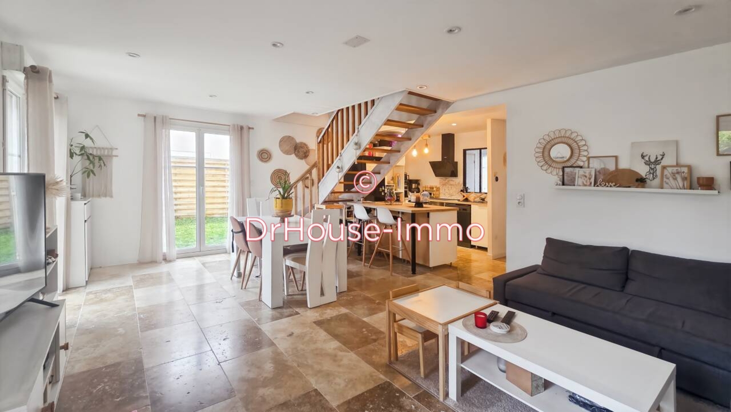 Maison 5 pièces de 87 m² - Angerville (91670)