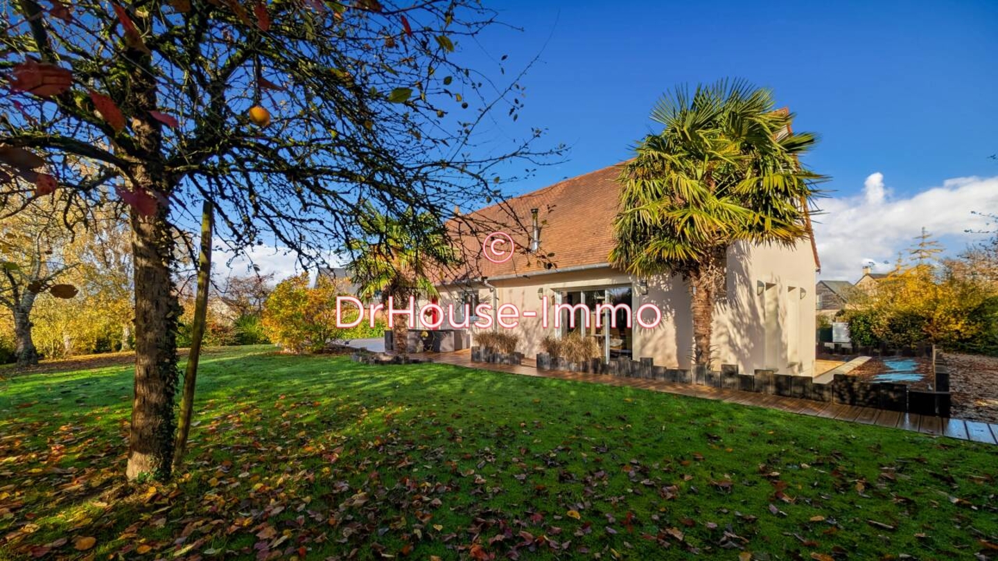 Maison 8 pièces de 179 m² - Fontaine-Étoupefour (14790)