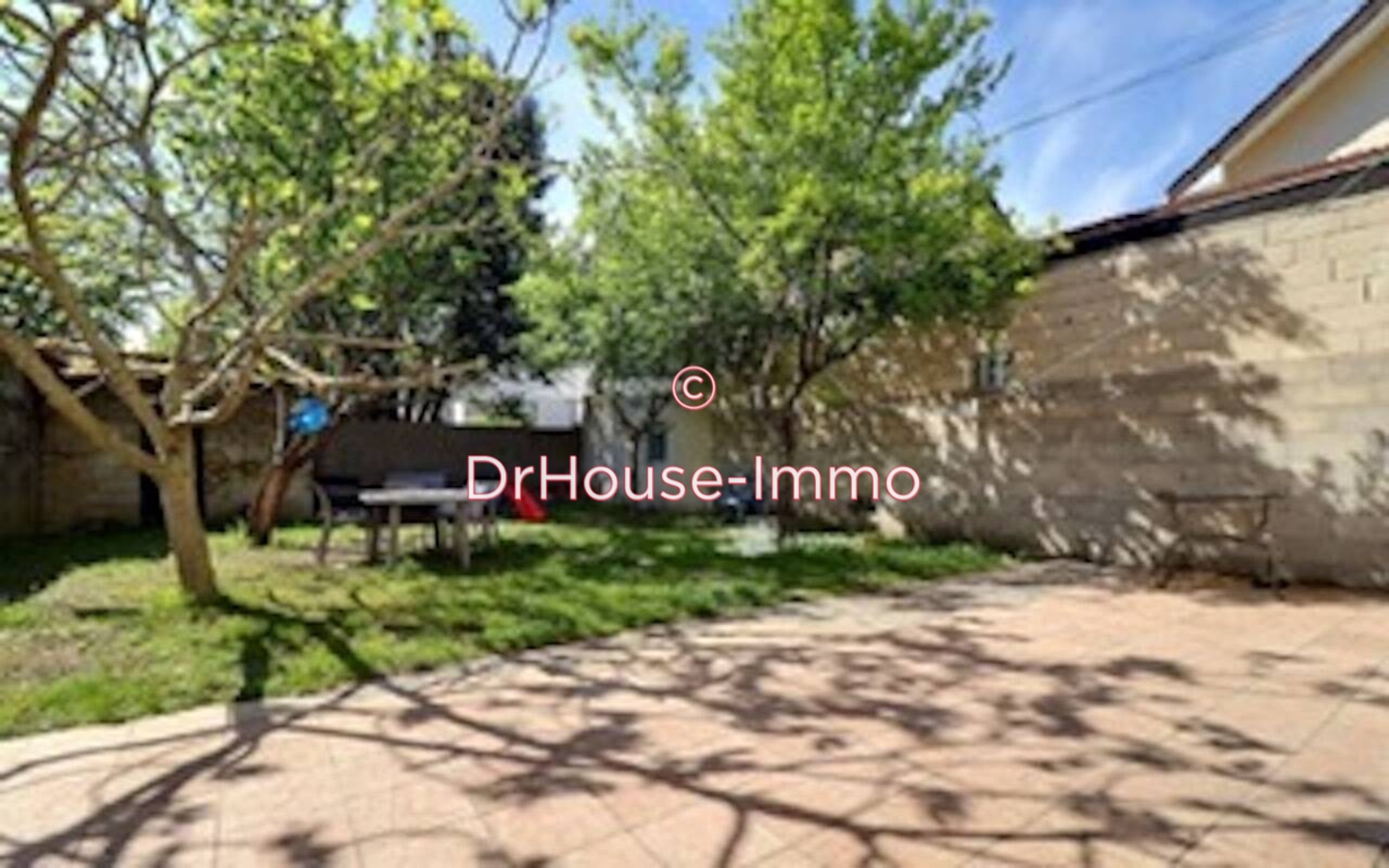 Maison 7 pièces de 145 m² - Bondy (93140)