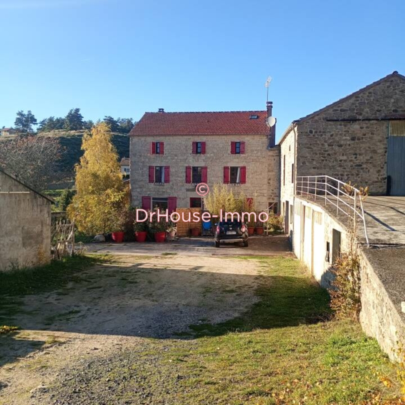 Maison 6 pièces de 176 m² - Saint-Christophe-d'Allier (43340)