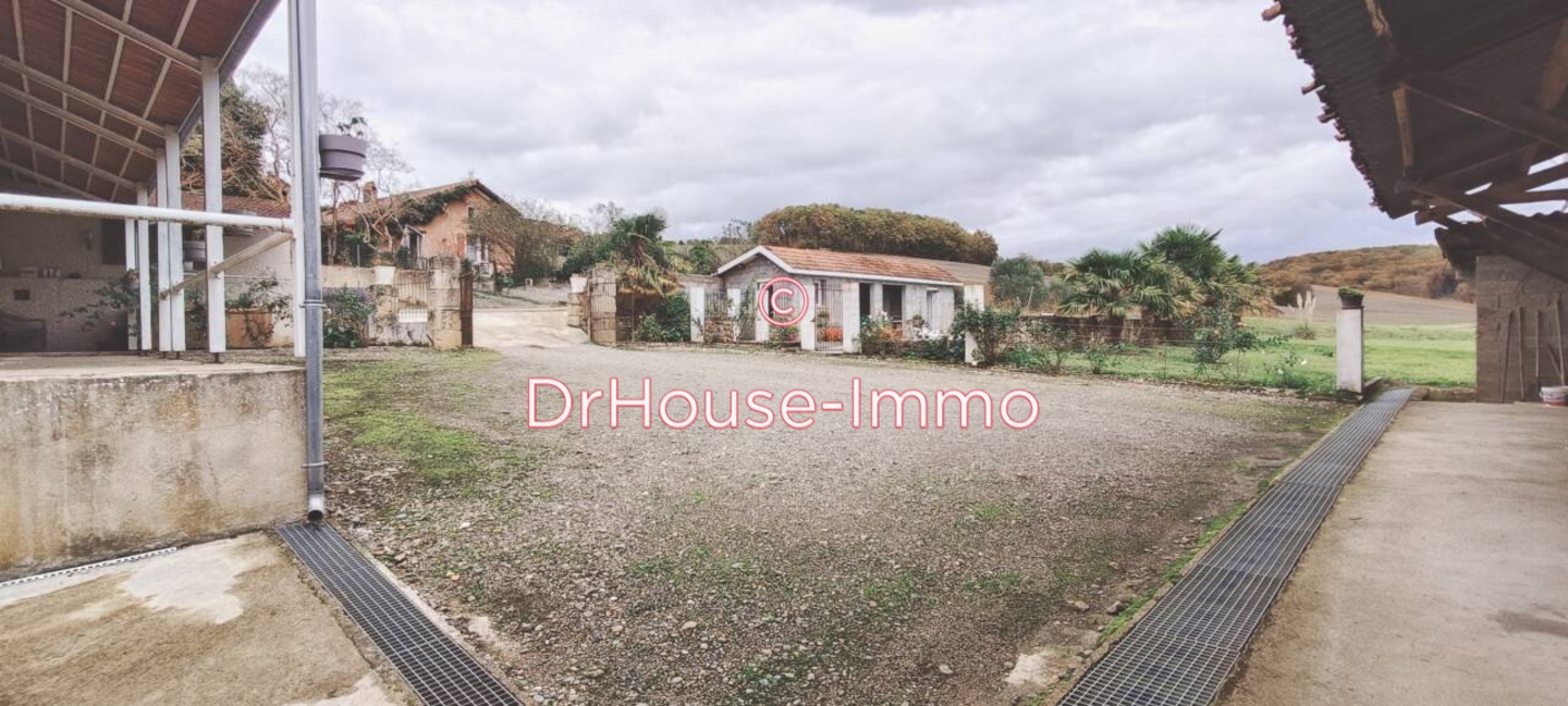 Maison 14 pièces de 266 m² - Saint-Justin (32230)