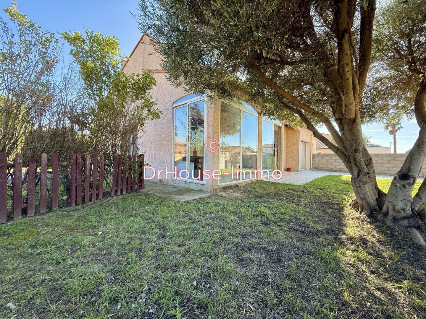 Maison 5 pièces de 115 m² - Saint-Estève (66240)