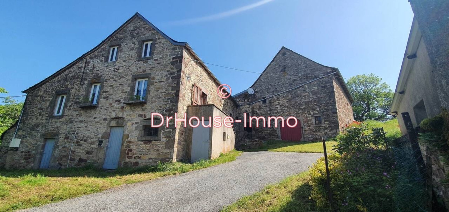 Maison 6 pièces de 103 m² - Sainte-Radegonde (12850)