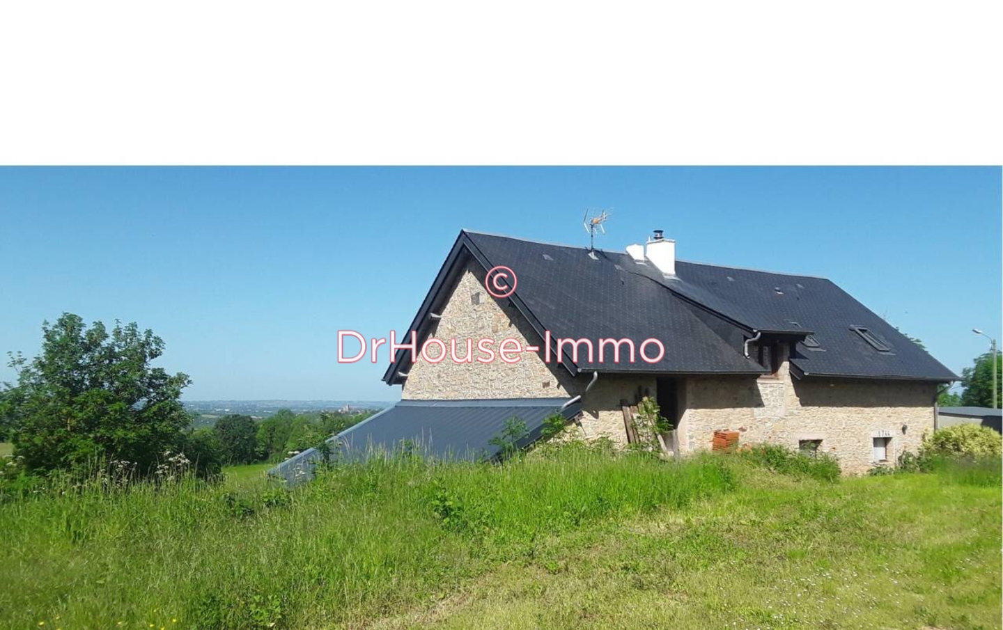 Maison 4 pièces de 90 m² - Sainte-Radegonde (12850)