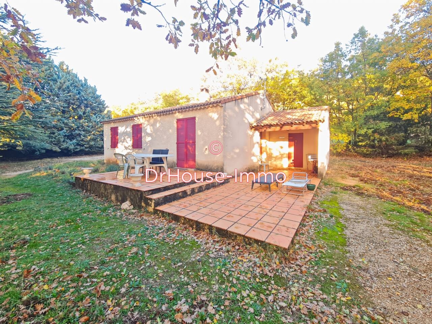 Maison 3 pièces de 70 m² - Aiguines (83630)