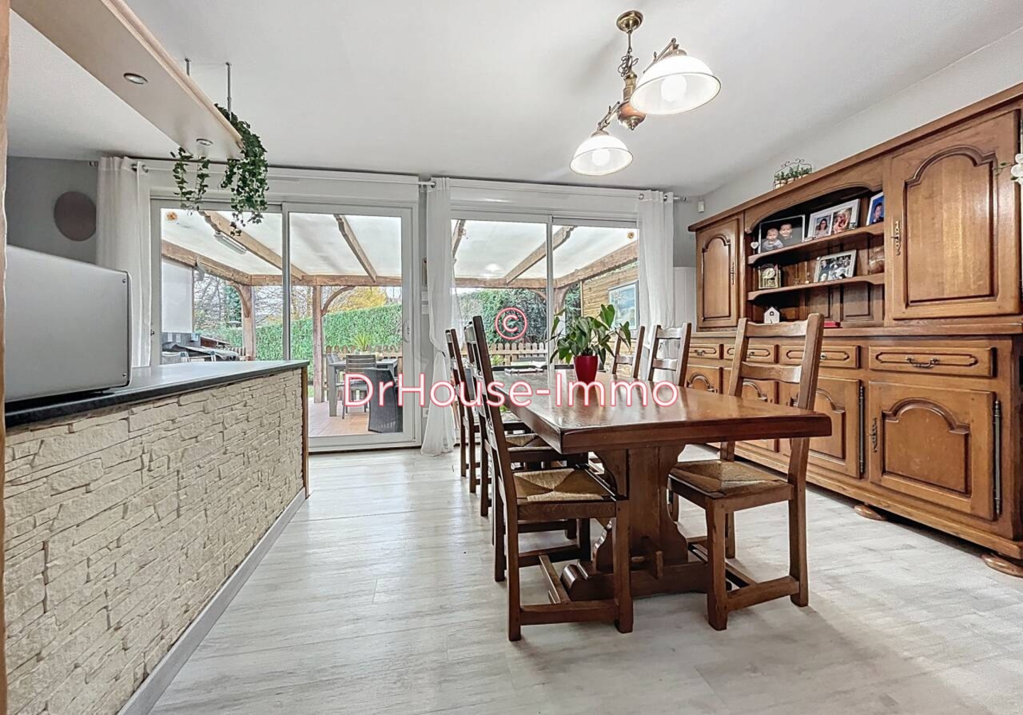 Maison 5 pièces de 115 m² - Poix-de-Picardie (80290)