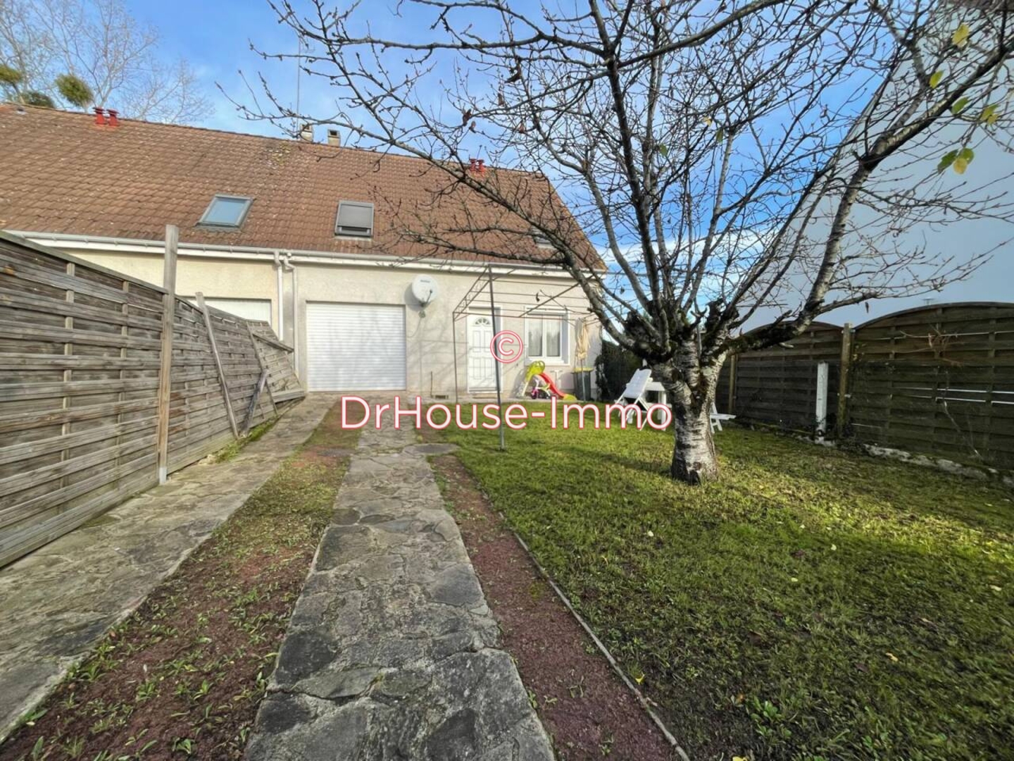 Maison 5 pièces de 89 m² - Amilly (45200)