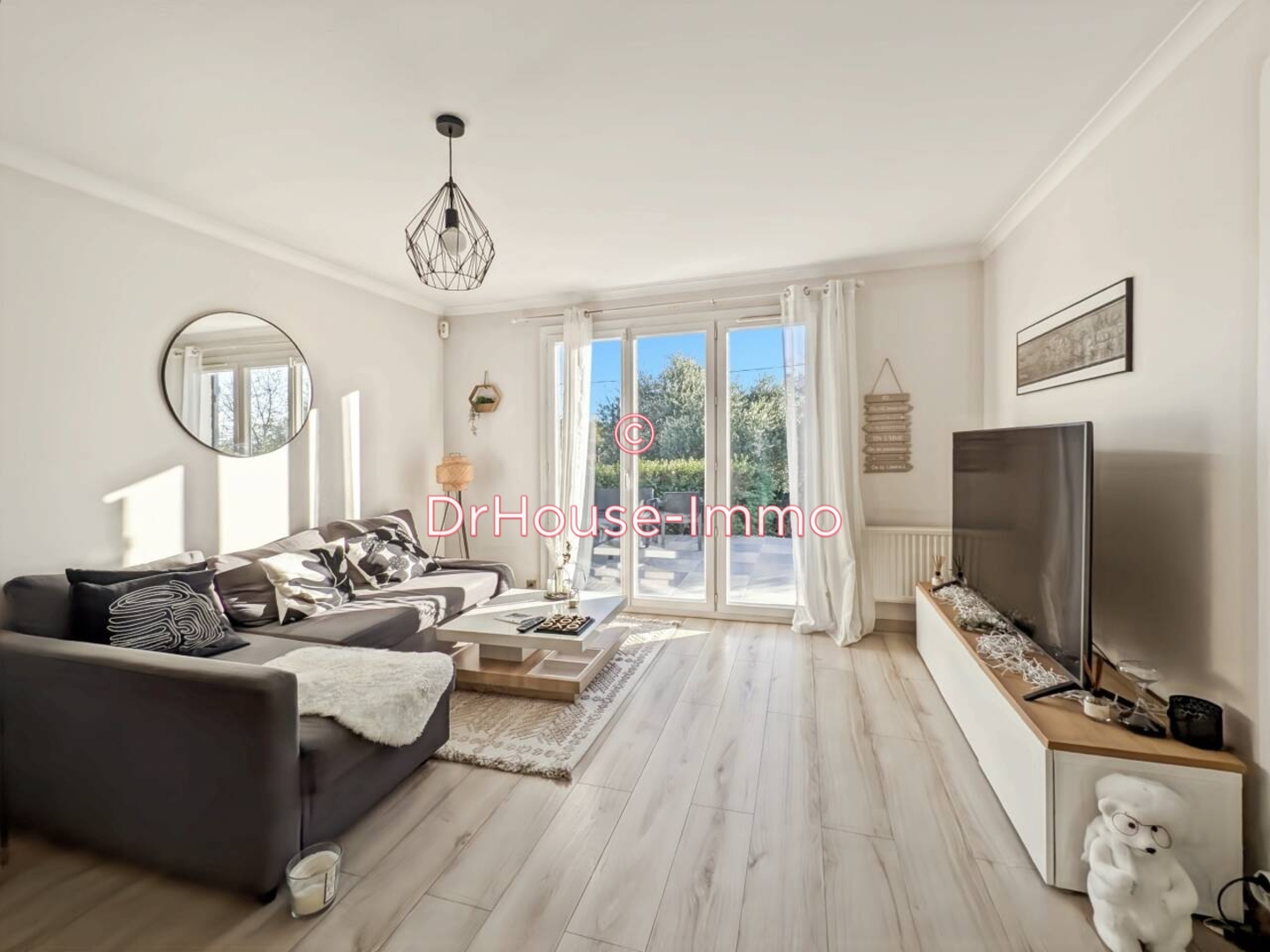 Maison 4 pièces de 90 m² - Feyzin (69320)