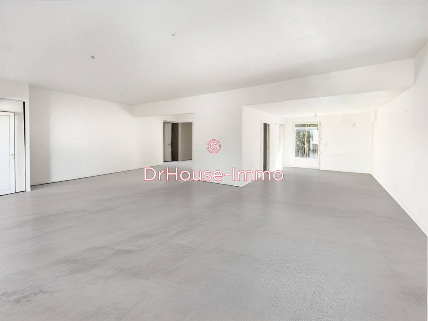 Maison 4 pièces de 120 m² - Angoulême (16000)