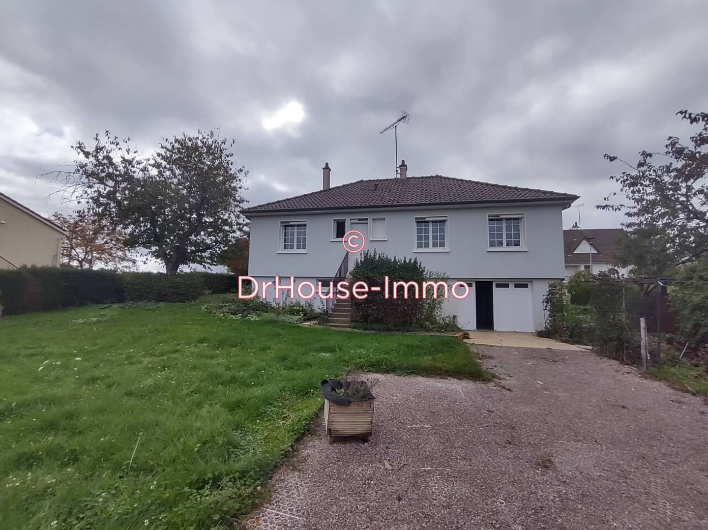 Maison 4 pièces de 91 m² - Buzançais (36500)