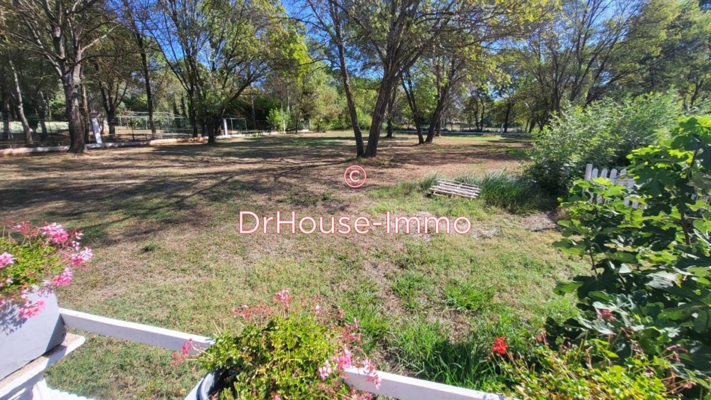 Maison 3 pièces de 70 m² - Le Luc (83340)