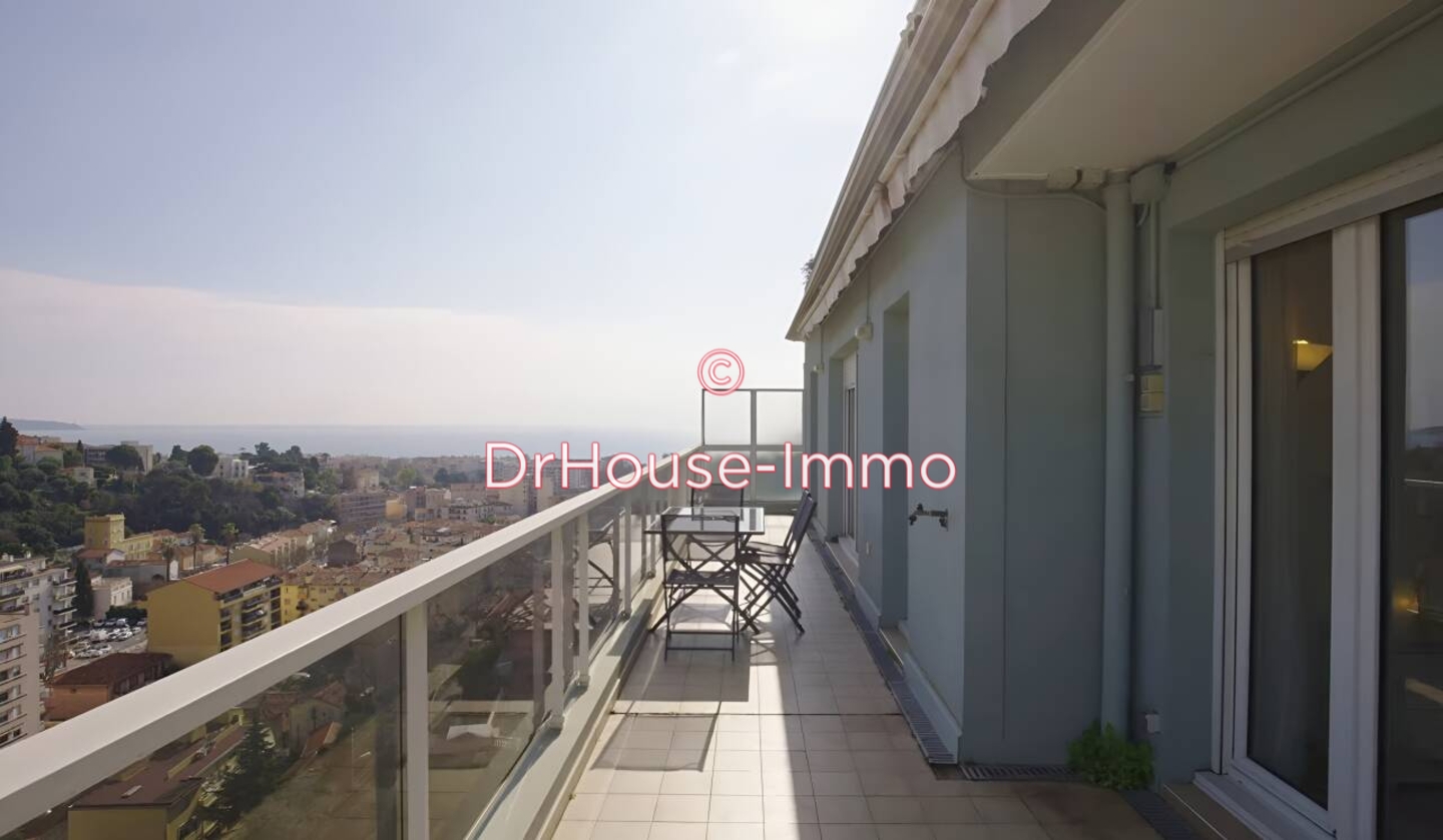 Appartement 4 pièces de 83 m² - Nice (06200)