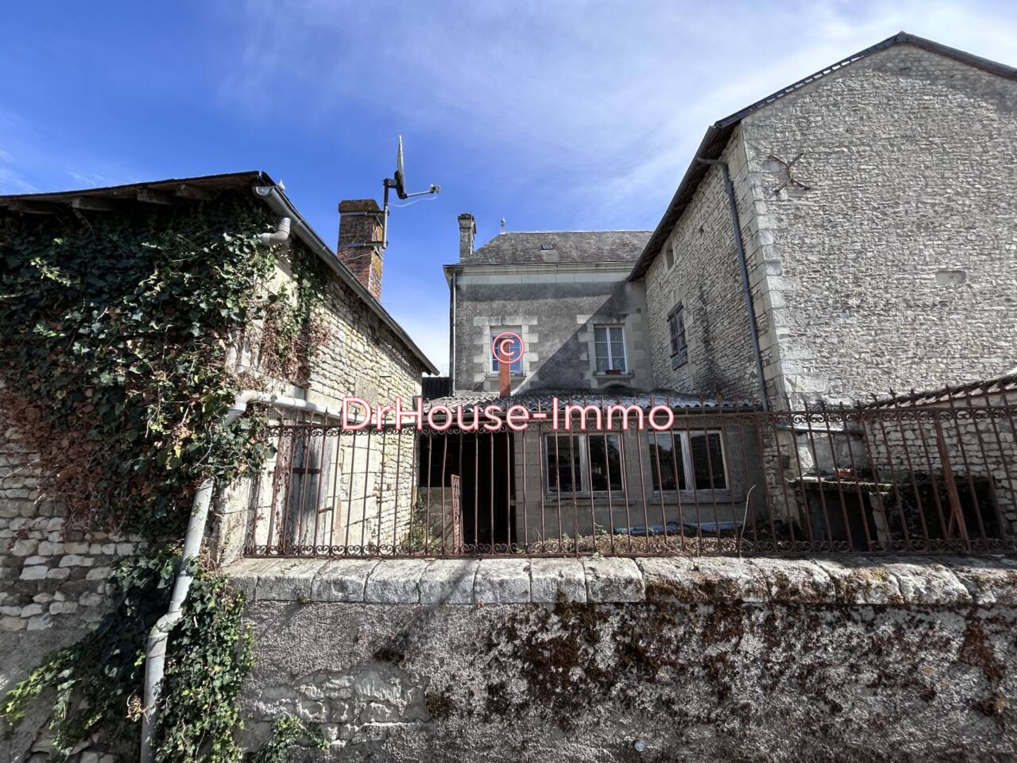 Maison 5 pièces de 121 m² - Maulay (86200)