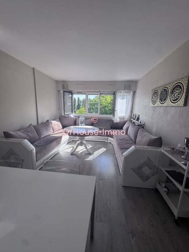 Appartement 4 pièces de 80 m² - Sevran (93270)