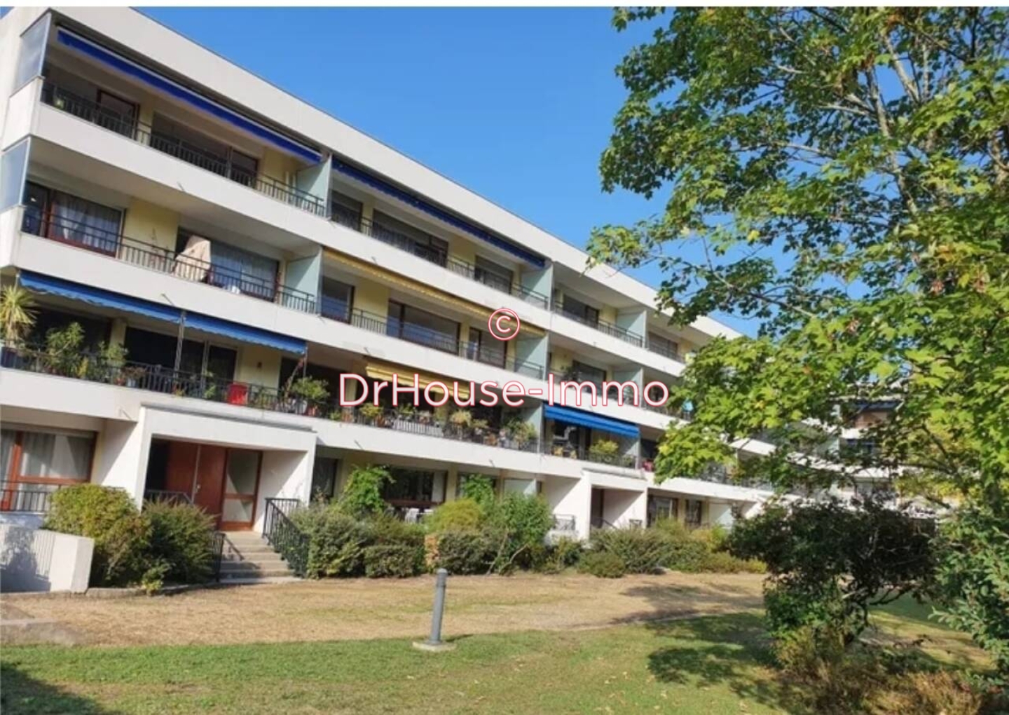 Appartement 4 pièces de 88 m² - Pessac (33600)
