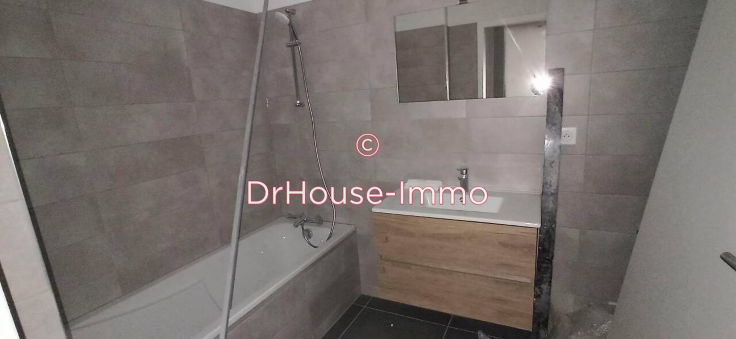 Appartement 4 pièces de 97 m² - Mulhouse (68100)