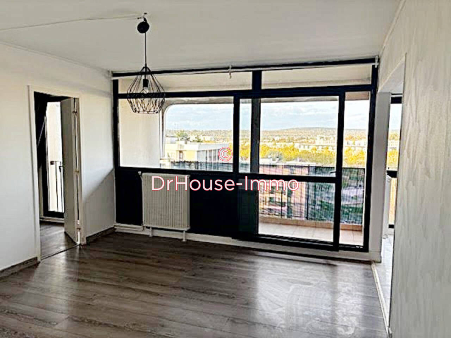 Appartement 3 pièces de 64 m² - Mureaux (78130)