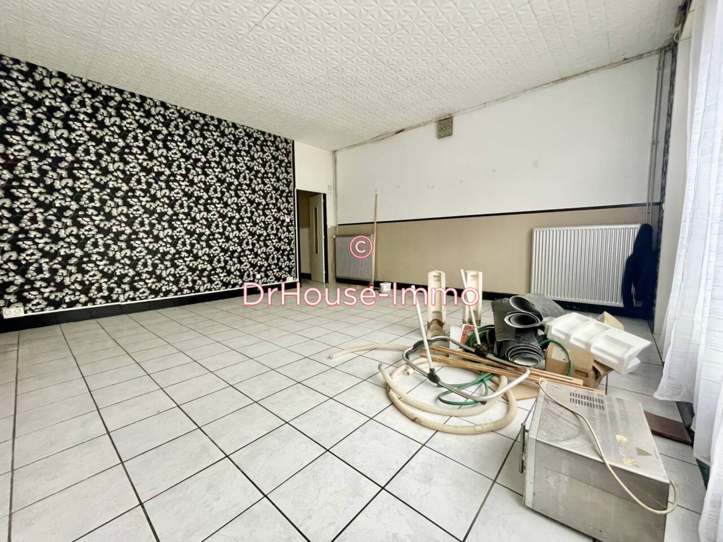 Maison 7 pièces de 156 m² - Crespin (59154)