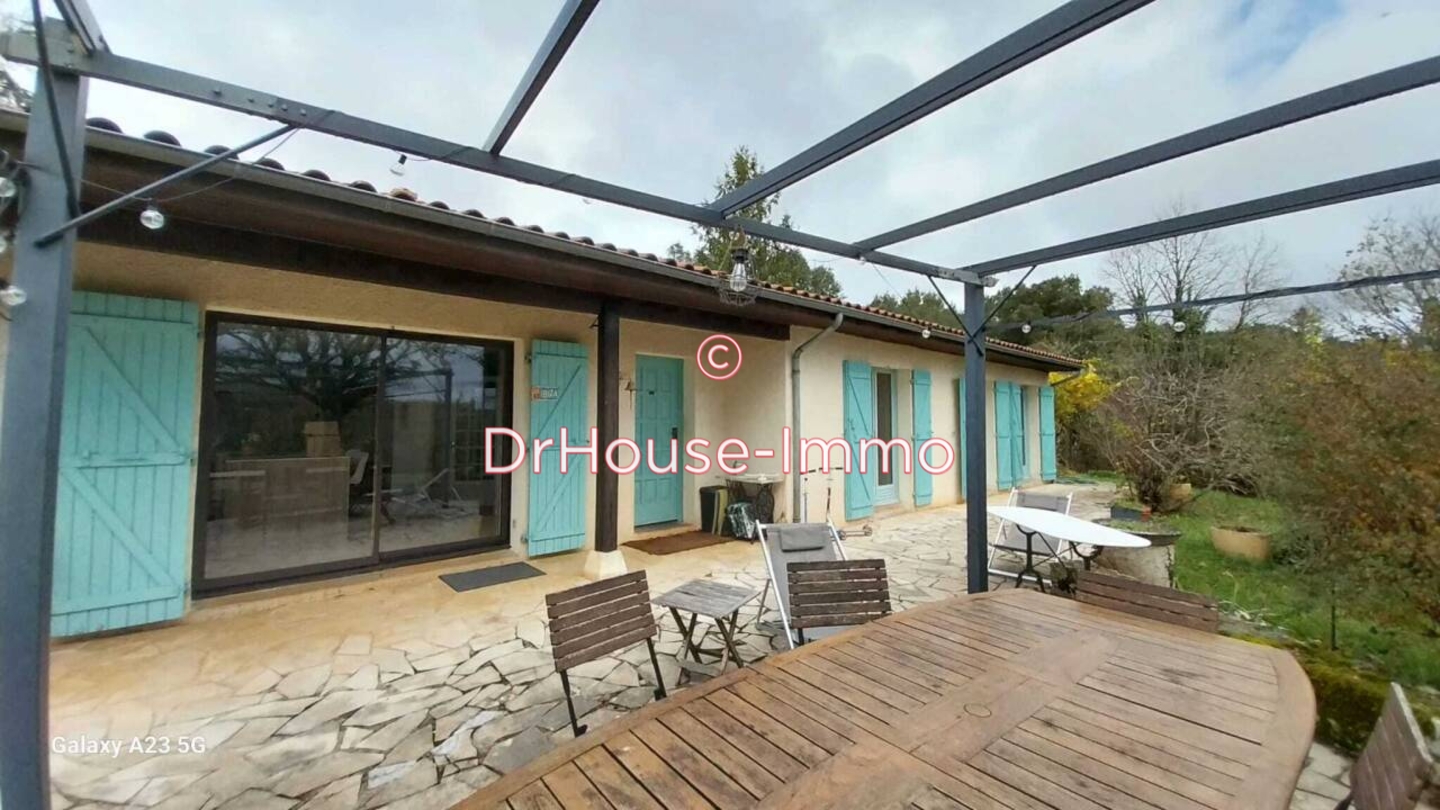 Maison 6 pièces de 200 m² - Escamps (46230)