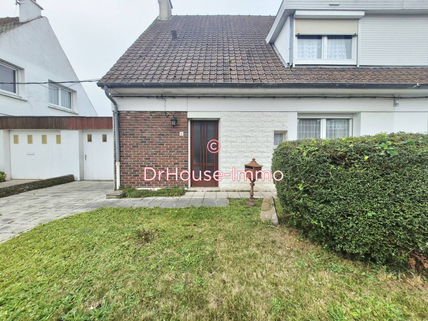 Maison 5 pièces de 94 m² - Aire-sur-la-Lys (62120)