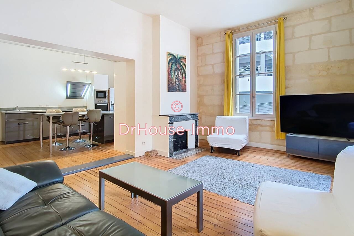 Immeuble 6 pièces de 250 m² - Bordeaux (33000)