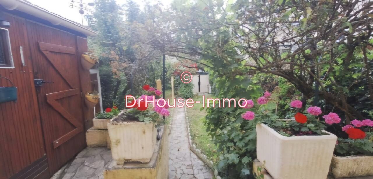 Maison 10 pièces de 142 m² - Périgueux (24000)