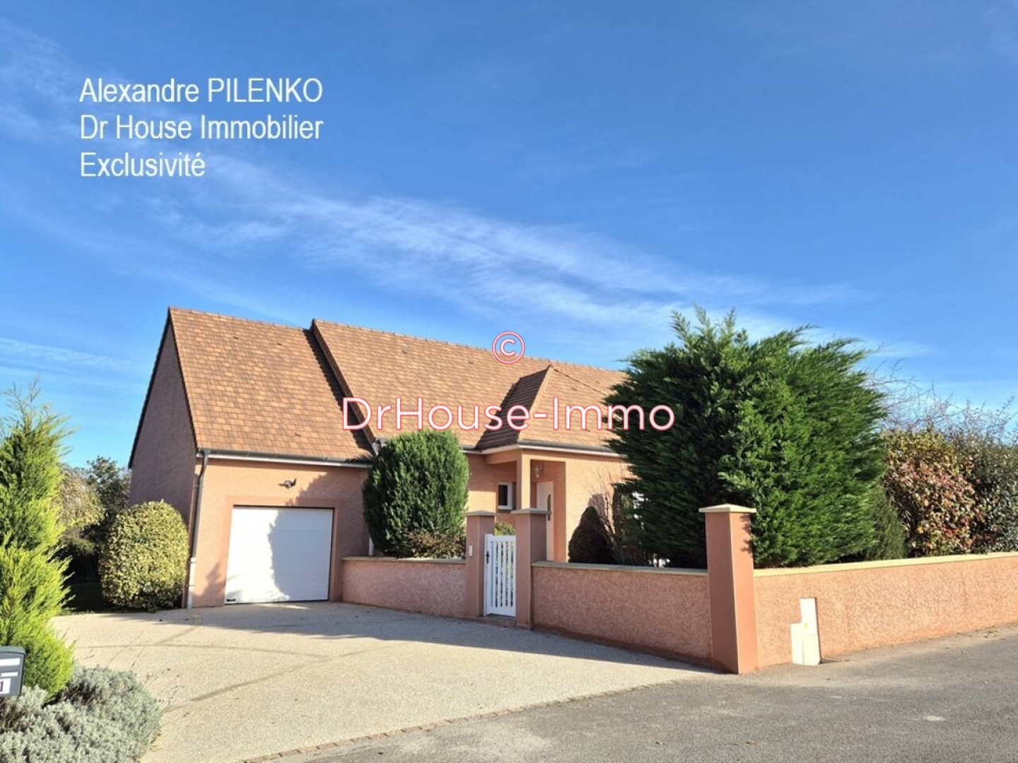 Maison 5 pièces de 110 m² - Allériot (71380)