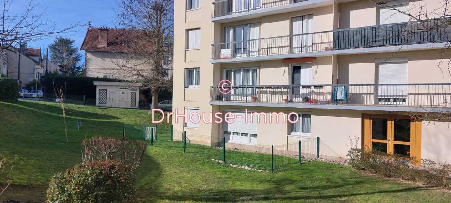 Appartement 2 pièces de 48 m² - Saint-André-les-Vergers (10120)