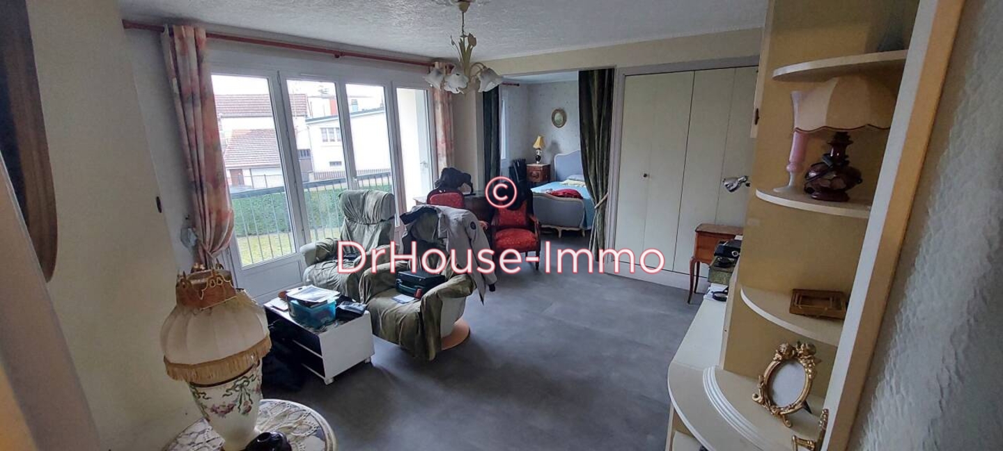 Appartement 2 pièces de 48 m² - Saint-André-les-Vergers (10120)