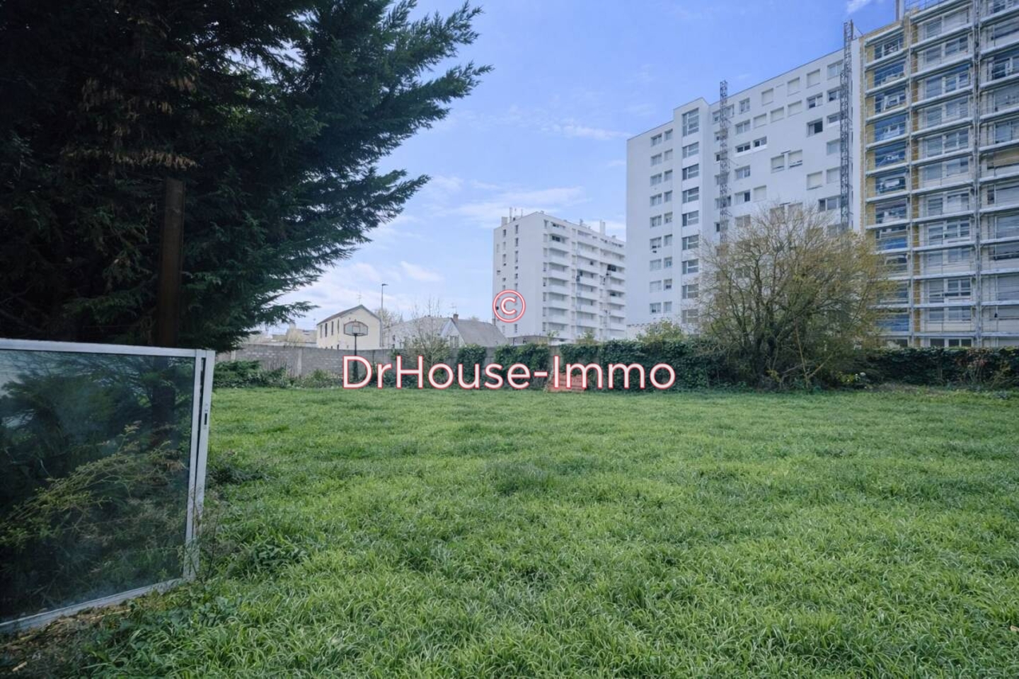 Terrain de 476 m² - Orléans (45000)