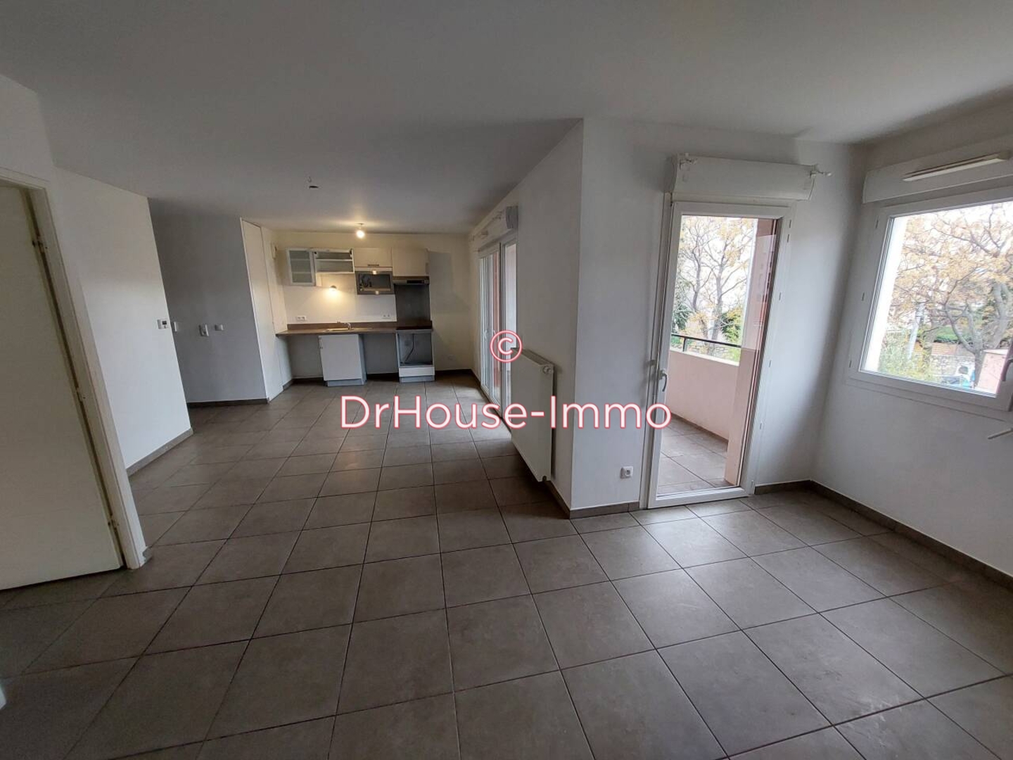 Appartement 3 pièces de 61 m² - Toulon (83100)