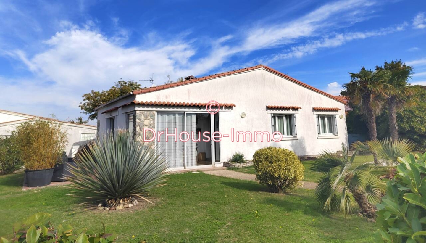 Maison 4 pièces de 108 m² - Barzan (17120)