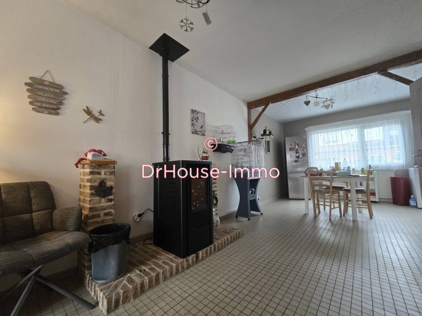 Maison 4 pièces de 87 m² - Bailleul (59270)