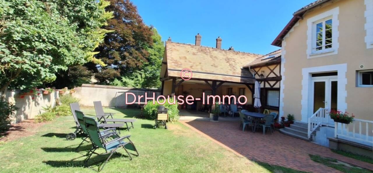 Maison 8 pièces de 193 m² - Gaillon (27600)