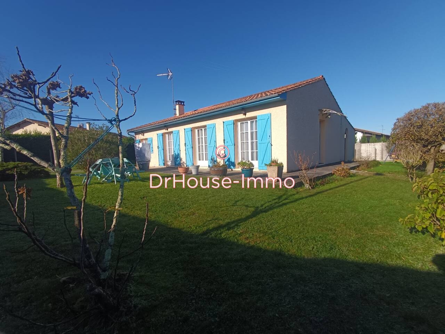 Maison 3 pièces de 78 m² - Montussan (33450)