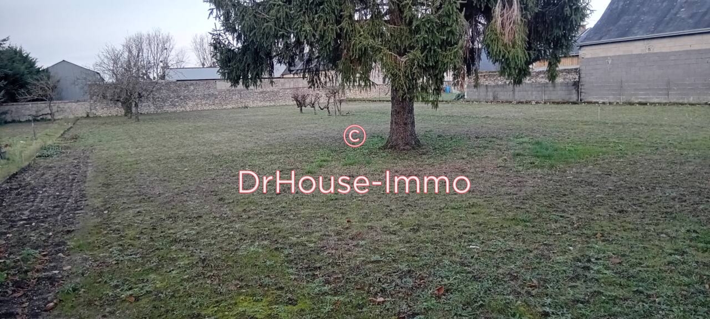 Maison 6 pièces de 131 m² - Savigné-sur-Lathan (37340)