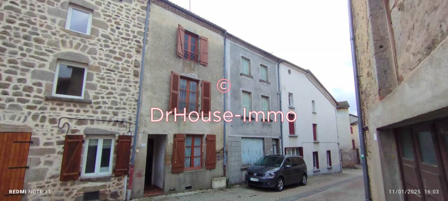 Maison 5 pièces de 79 m² - Cunlhat (63590)
