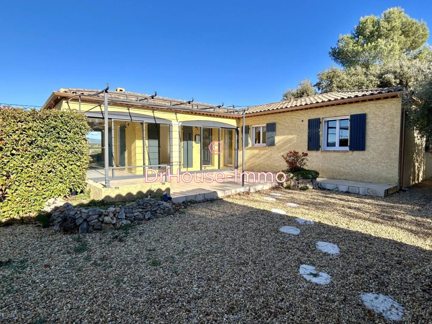 Maison 6 pièces de 155 m² - Carcès (83570)