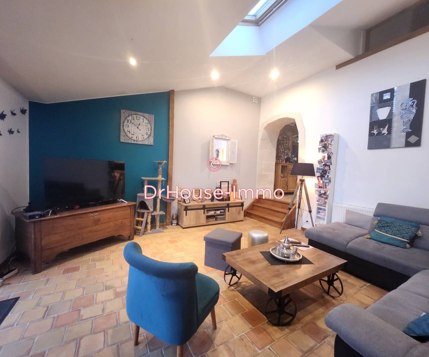 Maison 7 pièces de 196 m² - Courcemont (72110)