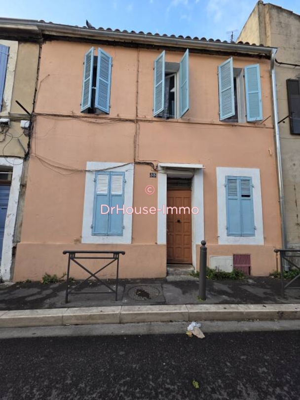 Immeuble 9 pièces de 138 m² - Marseille (13003)