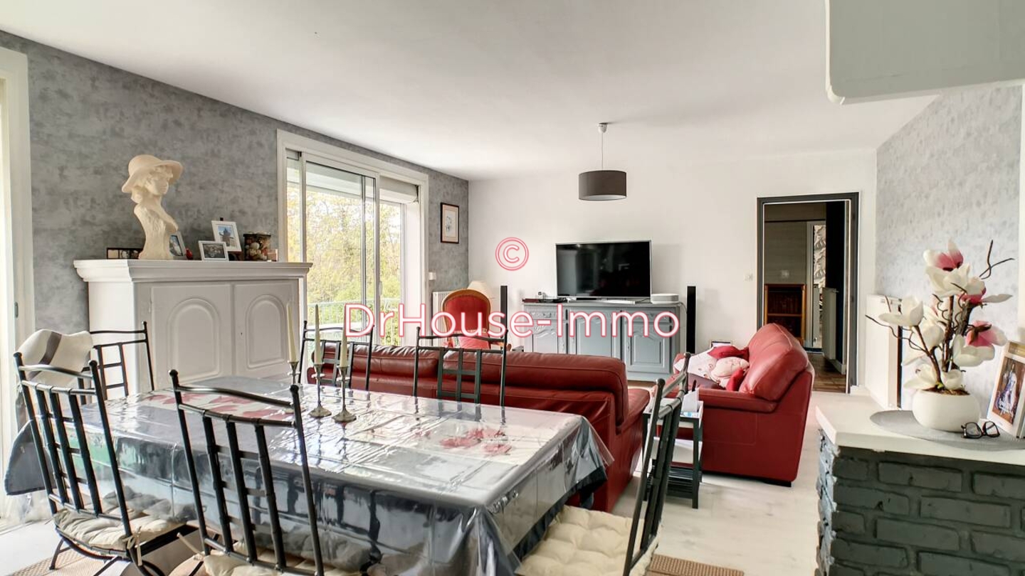 Maison 6 pièces de 190 m² - Lagrave (81150)